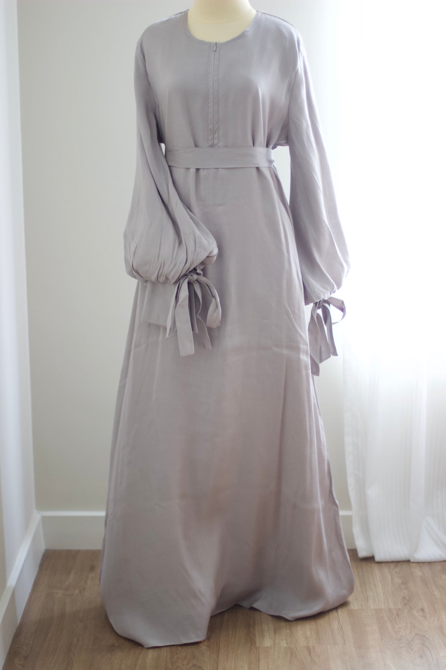 Shimmer puffed sleeve dress