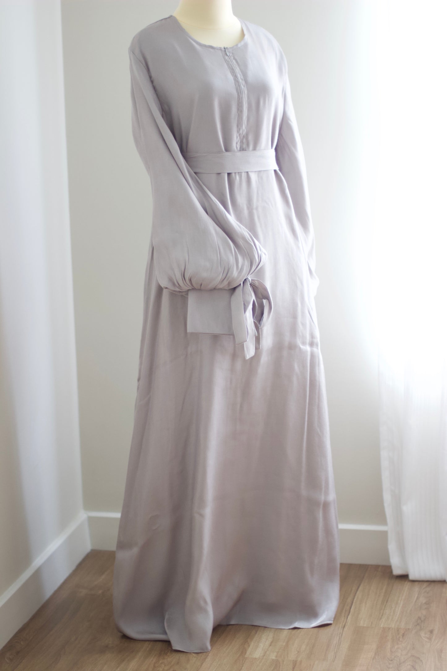 Shimmer puffed sleeve dress