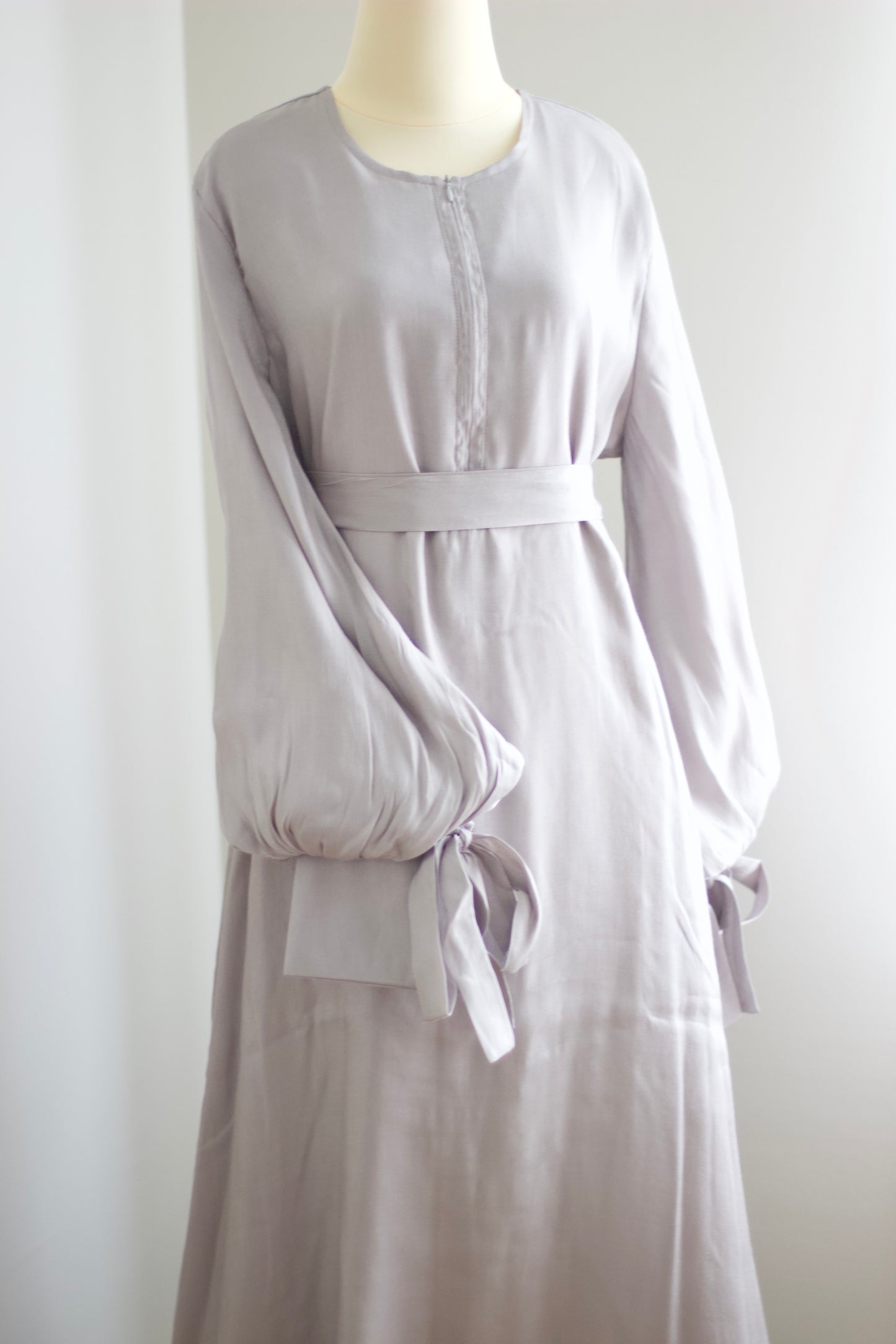 Shimmer puffed sleeve dress