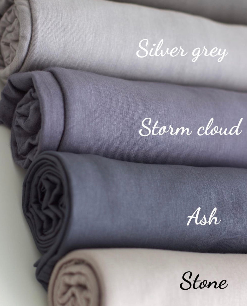 Yana Jersey shawl : Clarissa luxe